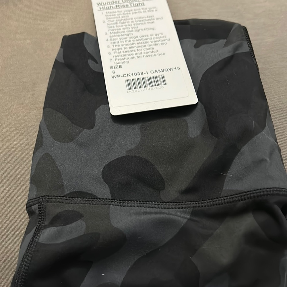 Lululemon women’s pants